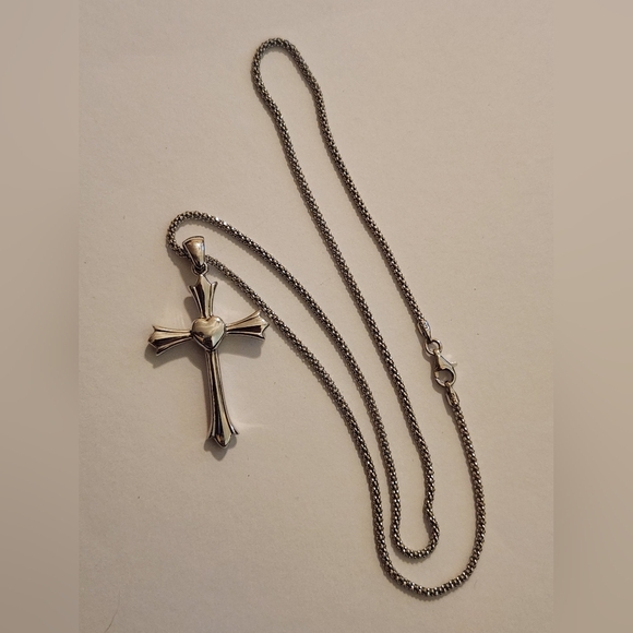 Sterling Silver Italian Popcorn Chain Cross Heart Pendant Necklace - Picture 2 of 11